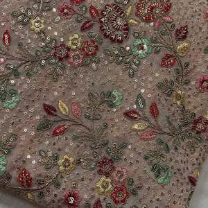 Tissu de broderie premium en georgette, avec travail de fil épais, pour robes de créateur, vêtements de fête africains et textiles de mode nuptiale - Product Image 3