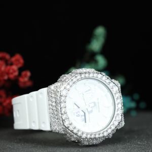Montre Hip Hop VVS Moissanite Iced Out, Montre Diamantée Bust Down, Argent 925, Quartz de Luxe, Bracelet Blanc, Vente en Gros - Product Image 2