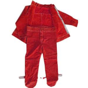Cowhide Split Leather Level a Protection Fire Resistant Welder <b>Jacket</b> with 500C-1000C Heat Resistance for Restaurant <b>Workers</b> - Product Image 3