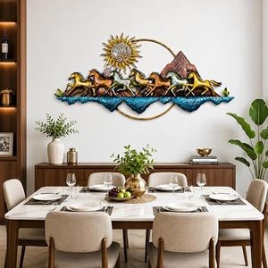 Decoración de Pared Metálica, Diseño Escénico de Juego de Caballos, Sol y Montaña, Arte Contemporáneo Hecho a Mano en Latón, Forma Irregular, Tema Animal - Product Image 1