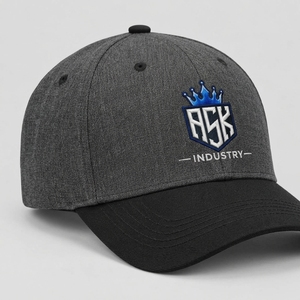 Gorra de béisbol para exteriores diseñada con tela ligera, cómoda y transpirable, visera curva y cierre ajustable para viajes. - Product Image 4