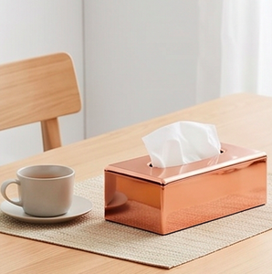Porte-serviettes carré en cuivre doré rose fait main, design élégant pour table à manger, ustensile de cuisine parfait pour restaurants et hôtels - Product Image 5
