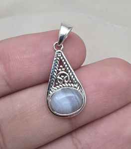 Colgante de Ágata Azul con Encaje, Plata de Ley 925, Joyería Hecha a Mano, Collar de Piedra Preciosa Natural Única para Mujer y Hombre, Regalo - Product Image 5