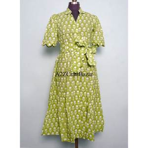 Robe midi indienne faite à la main 100 % coton, col en V, imprimé floral numérique, manches courtes, taille naturelle, coupe ample, décontractée, nettoyage à sec - Product Image 3