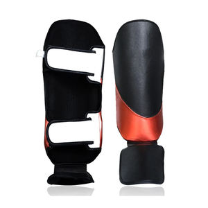 Espinilleras de Boxeo Tailandés de Cuero Duradero con Logotipo Personalizado, Espinilleras de Kickboxing - Product Image 1