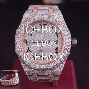 Montre-bracelet en acier inoxydable avec cadran en verre, résistance à l'eau 10 bars, entièrement sertie de moissanite, bracelet en acier inoxydable avec fermoir - Product Image 5