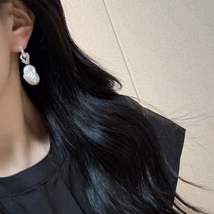 Pendientes Colgantes con Diseño Nuevo 2025, con Microincrustaciones de Oro y Perlas en Forma de Lazo, para Mujer, Elegantes y Exclusivos para el Trabajo - Product Image 4