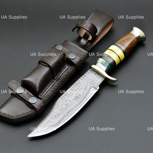 มีดล่าสัตว์ทรงโบวี่ ดามัสกัสสตีล ทำมือ ยี่ห้อ UA Supplies รุ่น Crocodile Dundee ขนาด 13 นิ้ว ใบมีดแบบ Drop Point ด้ามไม้ - Product Image 6