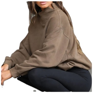 Sudadera con Capucha Deportiva de Forro Polar Oversize para Mujer, Marca Personalizada, Cuello Redondo, Logotipo Frontal, Colección Otoño/Invierno - Product Image 3