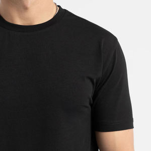 Ensemble t-shirt et short noirs pour homme, coupe slim, ensemble assorti décontracté d'été, léger, respirant, en coton et polyester - Product Image 3