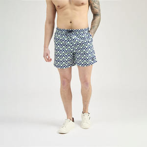 Shorts de basketball pour hommes OEM ODM avec logo personnalisé, coupe ample, en mesh respirant, pour l'entraînement sportif en été - Product Image 3