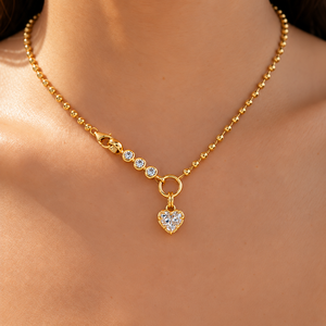 สร้อยคอทอง 14K ประดับเพชรแล็บทรงหัวใจ 3 กะรัต ด้านหน้าประดับด้วยหินทรงกลมสามเม็ดแบบฝังขอบ พร้อมสายสร้อยลูกปัด - Product Image 4