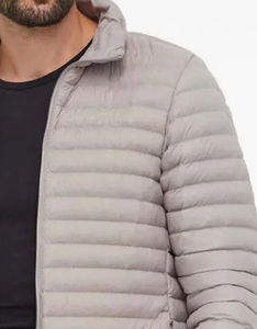 เสื้อแจ็คเก็ตพัฟเฟอร์พรีเมียมสำหรับผู้ชาย OEM สำหรับฤดูหนาว เสื้อผ้าลำลองกลางแจ้งแบบสั่งทำพิเศษสำหรับผู้ชาย กันลม มีซิปปิด กระเป๋าข้าง เสื้อโค้ทผู้ชาย - Product Image 5