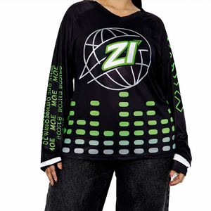 เสื้อเจอร์ซีย์อเมริกันฟุตบอลแขนยาวสำหรับผู้หญิง ปรับแต่งได้ พิมพ์ลายกราฟิก ระบายอากาศได้ดี ทรงโอเวอร์ไซส์ รับผลิตแบบ OEM ขายส่งจำนวนมาก - Product Image 4