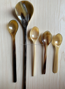 100% cuillère en corne de buffle de qualité originale couleur naturelle polie à prix économique pour l'utilisation de fête de mariage à la maison de restaurant - Product Image 5