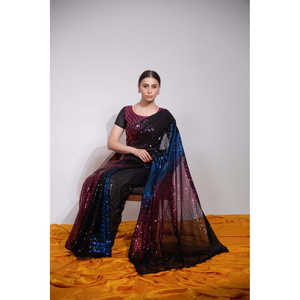 Collection de robes élégantes de saris brodés à séquences multicolores de créateur - Product Image 5