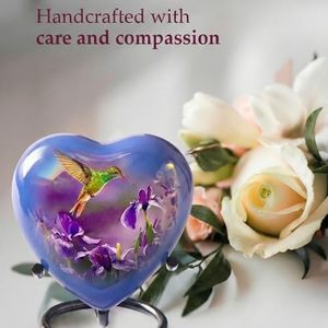 Royal Aluminum Heart Shape Cremation <b>Keepsake</b> Urn Memorial Tribute Holder Designed With Durable Secure Closure - Product Image 1