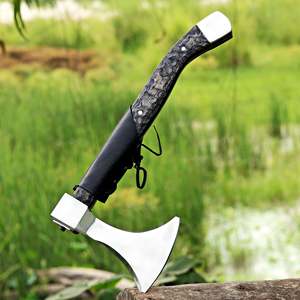 Hache artisanale de qualité industrielle avec manche noir, tête en acier inoxydable et étui en cuir premium – Cadeau idéal pour les campeurs - Product Image 4