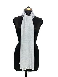 Echarpe Gris Texturizado en Zigzag de Primera Calidad, Bufanda Hecha a Mano de Lana y Acrílico de 28x80 Pulgadas, Chal de Fibra Cálida y Cómoda para el Invierno para Mujer - Product Image 4