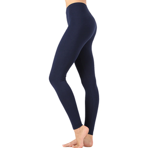 Leggings Grande Taille Femme – Coupe Ajustée Anti-Plis pour l'Été – Tissu Extensible Doux – Confort et Mobilité Assurés – Tailles Étendues – Inclusif - Product Image 4
