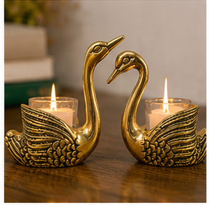 Porte-bougies en forme de cygne plaqué or, figurine animale en laiton, décoration d'intérieur, artisanat en métal moulé - Product Image 6