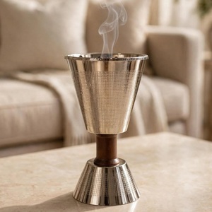 Porte-encens islamique de luxe, brûleur d'encens moderne en métal avec support, argenté, pour aromathérapie et parfum d'intérieur - Product Image 3
