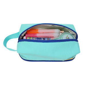 Bolsa de Papelería SENDA Premium Ligera e Impermeable SRW25-006L, Nueva en Color Azul Claro, para Artículos de Papelería y Tarjetas Pequeñas - Product Image 1