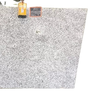 Grande dalle de granit blanc platine de haute qualité, design moderne, finition polie, applications haute résistance pour villas en Inde - Product Image 5