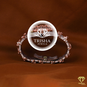Exclusivo Reloj de Pulsera con Espinas en Oro Rosa, con Brillantes Diamantes Moissanite y un Diseño de Reloj de Lujo - Product Image 5