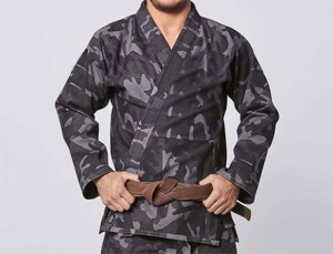 Kimono de Jiu Jitsu Brasileño BJJ de Alta Calidad para Hombre - Duradero y Ligero - Perfecto para Entrenamiento y Competencia - Ordene Ahora - Product Image 1
