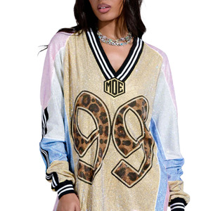 Maillot de football américain personnalisé pour femme, en maille à sequins, coupe oversize, style streetwear Y2K, col en V, motif léopard, numéro, haut de gamme, maillot de football de créateur - Product Image 5