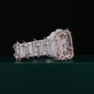 Montre Hip-Hop et entièrement sertie de diamants Moissanite VVS, qualité VVS, fournie directement par l'usine, à prix abordable, d'un fabricant indien. - Product Image 3