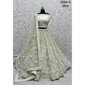 ชุดเจ้าสาวอินเดียกำมะหยี่คอลเลกชันสำหรับเจ้าสาวกับงาน zarkhan โดย fabzone - Product Image 5