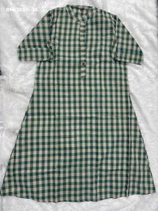 Colección de Vestidos Midi de Algodón con Estampado a Cuadros y Mangas Plegables, Estilo Moderno, Proveedor de Surat, Exportador de Moda Femenina - Product Image 5