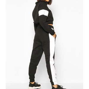 2026 Best-Selling Women's Crop <b>Top</b> Track Suits 2-Piece <b>Set</b> Solid Pattern <b>Short</b> Length Direct From Pakistan Manufacturer - Product Image 2