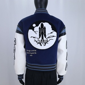 แจ็คเก็ตวาร์ซิตี้แฟชั่นสั่งทำพิเศษ คุณภาพพรีเมียม สไตล์เลตเตอร์แมน สำหรับผู้ชายและผู้หญิง ดีไซน์ทันสมัยแนวสตรีทแวร์ - Product Image 4