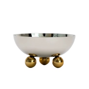 Nouveauté Bol à condiments en acier inoxydable Marzell avec pieds dorés pour un service élégant des sauces et des trempettes - Product Image 1