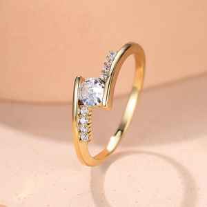 Anillo de compromiso elegante con diamante redondo cultivado en laboratorio, banda delgada, para mujer, oro sólido de 14K, con engaste abierto, para boda, propuesta de matrimonio. - Product Image 3