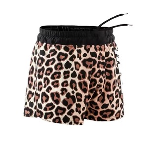 Shorts de MMA pour femmes à imprimé léopard, coupe régulière, polyester respirant, vêtements de sport - Product Image 1