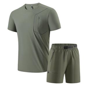 Conjunto de camiseta y pantalones cortos de verano extragrandes para hombre, conjunto de dos piezas de ropa urbana moderna - Product Image 5