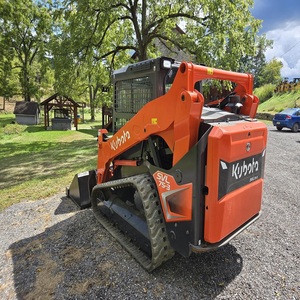 รถตักล้อยาง Kubota SVL75-3 ขนาด 74 แรงม้า เครื่องยนต์ดีเซล พร้อมบุ้งกี๋ขนาด 0.55 เมตร  แบบตักด้านหน้าและขุดด้านหลัง  ใช้ชิ้นส่วน MOOG - Product Image 1