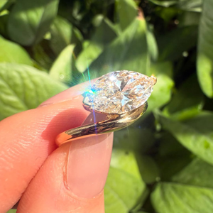 Anillo de Compromiso Original Iced Jewelz, Modelo Marquise, con Moissanita de 2 Quilates, Oro Amarillo de 14k, Engaste de Garras, Certificado IGI, Superventas - Product Image 3