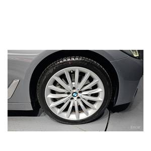 BMW Série 5 530i Luxe Juin 2023 27 612 km Norme d'émission Euro V Volant à gauche Boîte de vitesses automatique - Product Image 5
