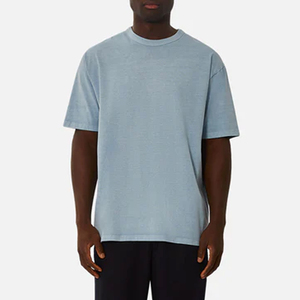 T-shirt uni oversize pour homme en coton, coupe ample, grammage lourd, style streetwear minimaliste, modèle vierge, pour fabricants - Product Image 6