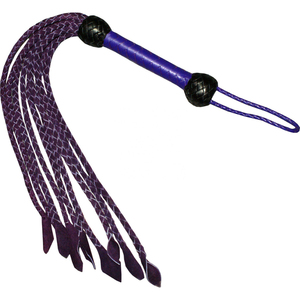 Fouet en cuir végétalien avec pompons doux, design élégant et prise en main équilibrée pour le cosplay, les jeux de rôle en chambre et les jeux équestres - Product Image 6