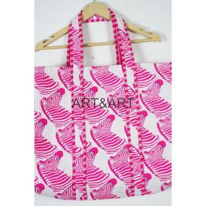 Design Durable Tote Bag Quilted Cotton Thickened Handheld <b>Shoulder</b> <b>Strap</b> with Large Capacity for Gym and Wedding Use - Product Image 2