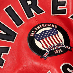 Blousons universitaires en laine d'hiver personnalisés – Fournisseur OEM – Style classique universitaire – Blouson de baseball à fermeture éclair durable pour collections de mode - Product Image 3