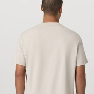 Diseño casual y relajado de ropa urbana con logotipo personalizado para camiseta de hombre de verano / Diseño transpirable y cómodo - Product Image 6