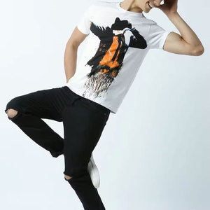 T-shirt en coton blanc à col rond et manches courtes pour homme avec motif imprimé goutte à goutte, coupe ajustée, tricot jersey décontracté, logo sur le devant - Product Image 3