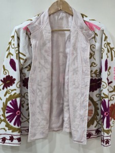Bohemian Floral Suzani Pattern Velvet <b>Poncho</b> O-Neck Full Sleeve <b>Plus</b> <b>Size</b> Women's Eco-Friendly Outerwear Handmade Winter Wear - Product Image 4